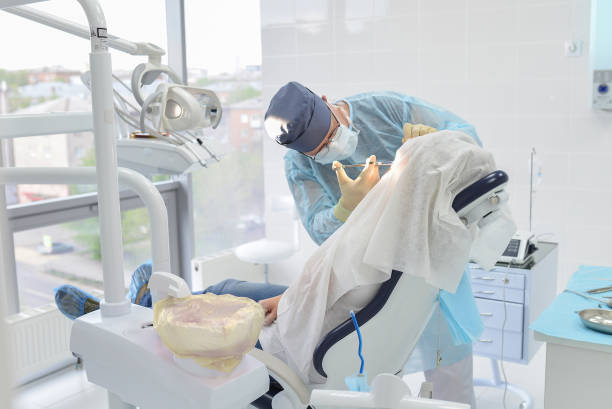 Best Emergency Treatment for Oral Infections in East Lake, FL